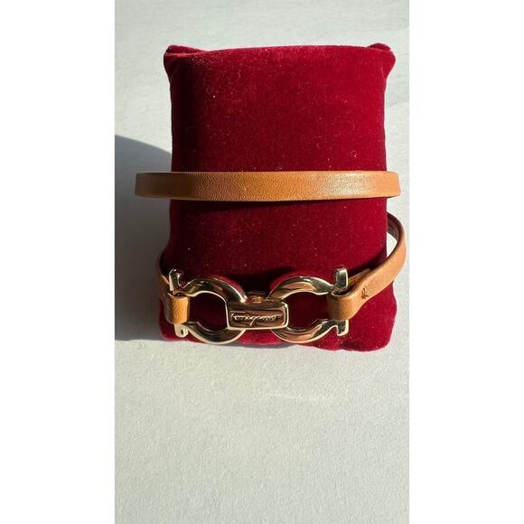 NEW Ferragamo Timeless Chic Gancini Double Brown Leather Gold Tone Bracelet - Picture 4 of 14